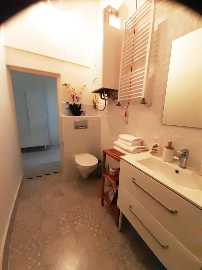 Entrez Apartment 3 - Historical Centre コシツェ エクステリア 写真